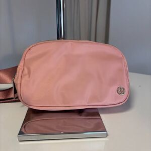 Lululemon Everywhere Belt Bag - Pink!